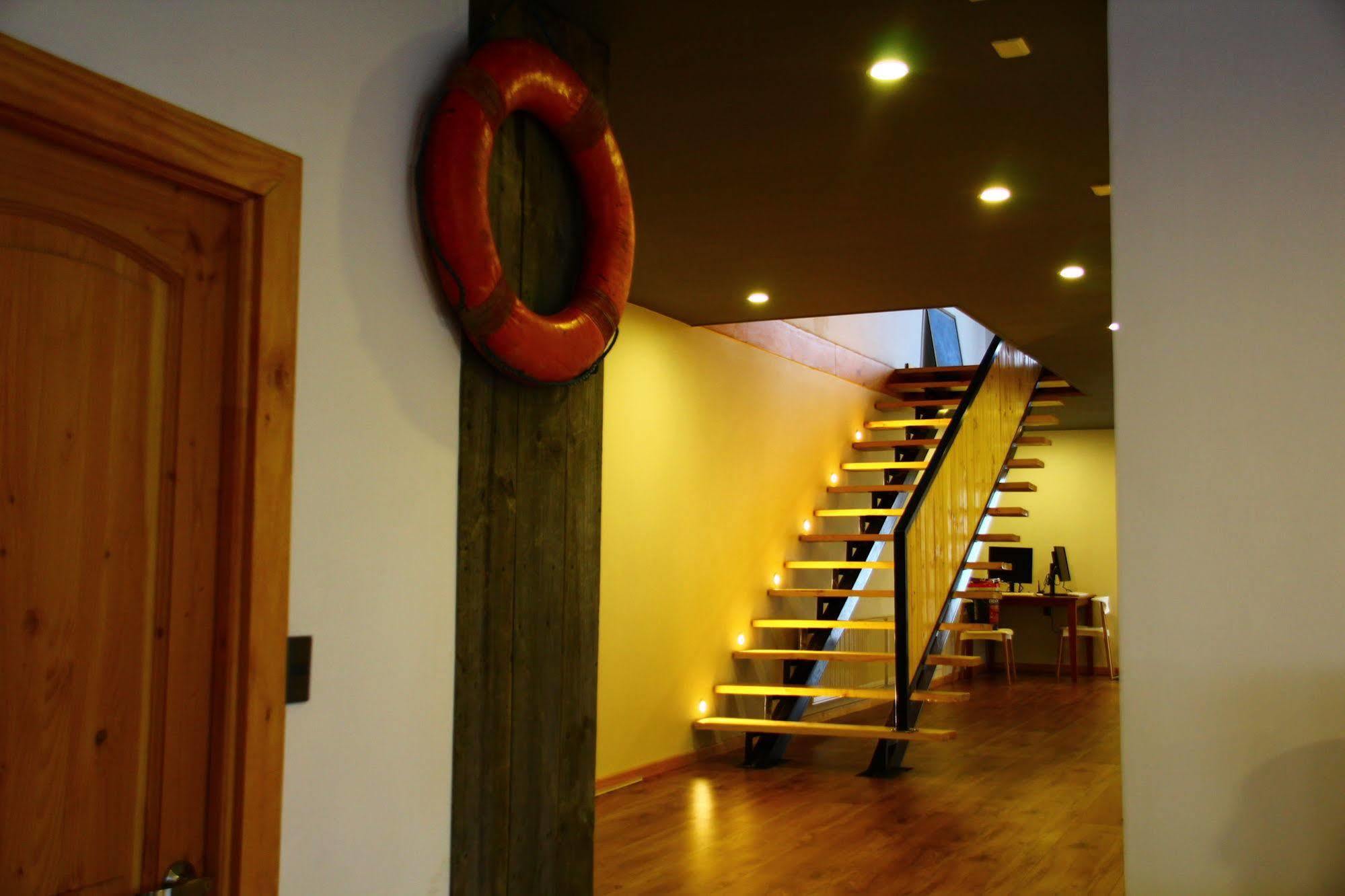 פורטו נטאלס El Muelle Hotel Boutique מראה חיצוני תמונה